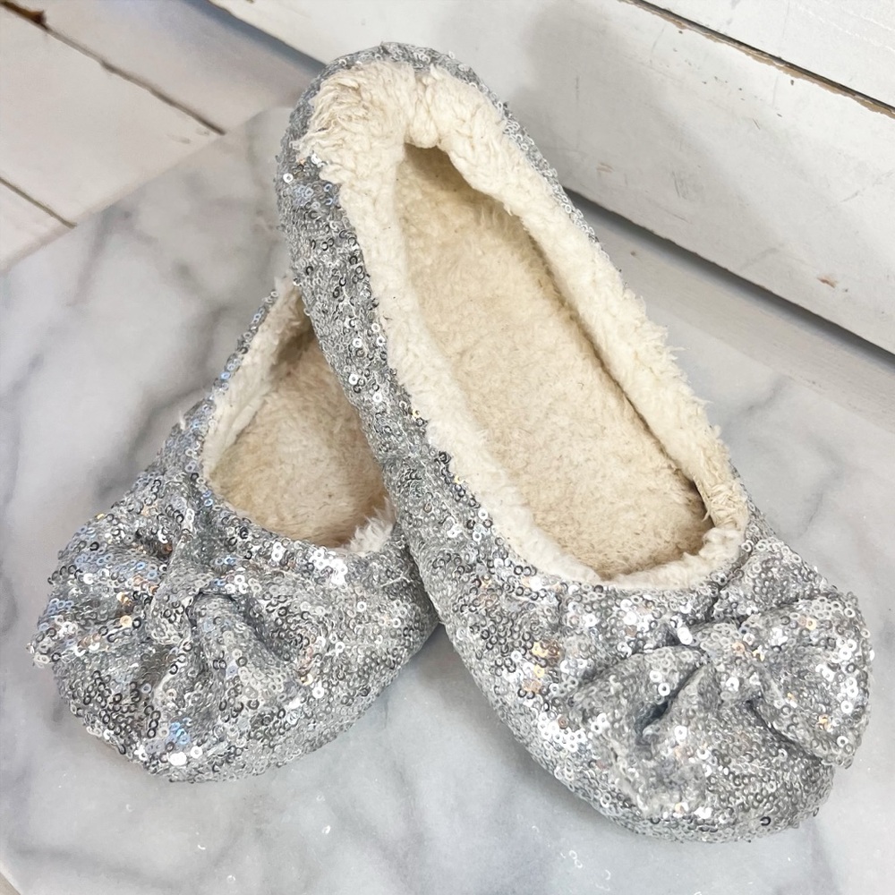 Boutique Cinderella Bow Sequin Slippers